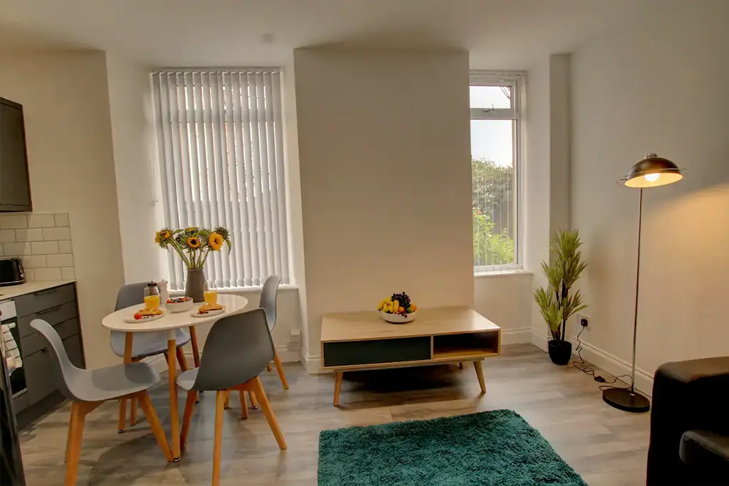 Bright & Stylish Flat In Dundee