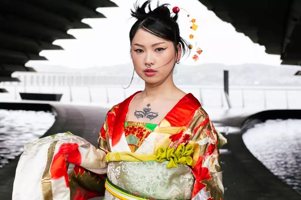 Kimono: Kyoto To Catwalk Exhibition At V&A Dundee